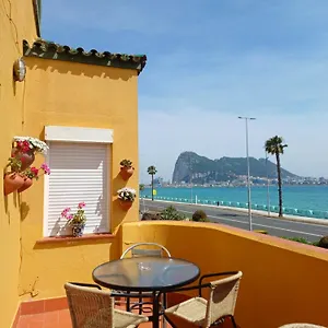 Gibraltar Views La Línea de la Concepción